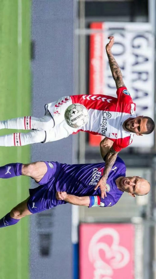 联赛替补席 联赛替补席